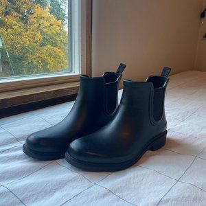 Madewell Black Chelsea Boots